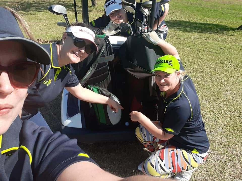 Golfers ready to head out together